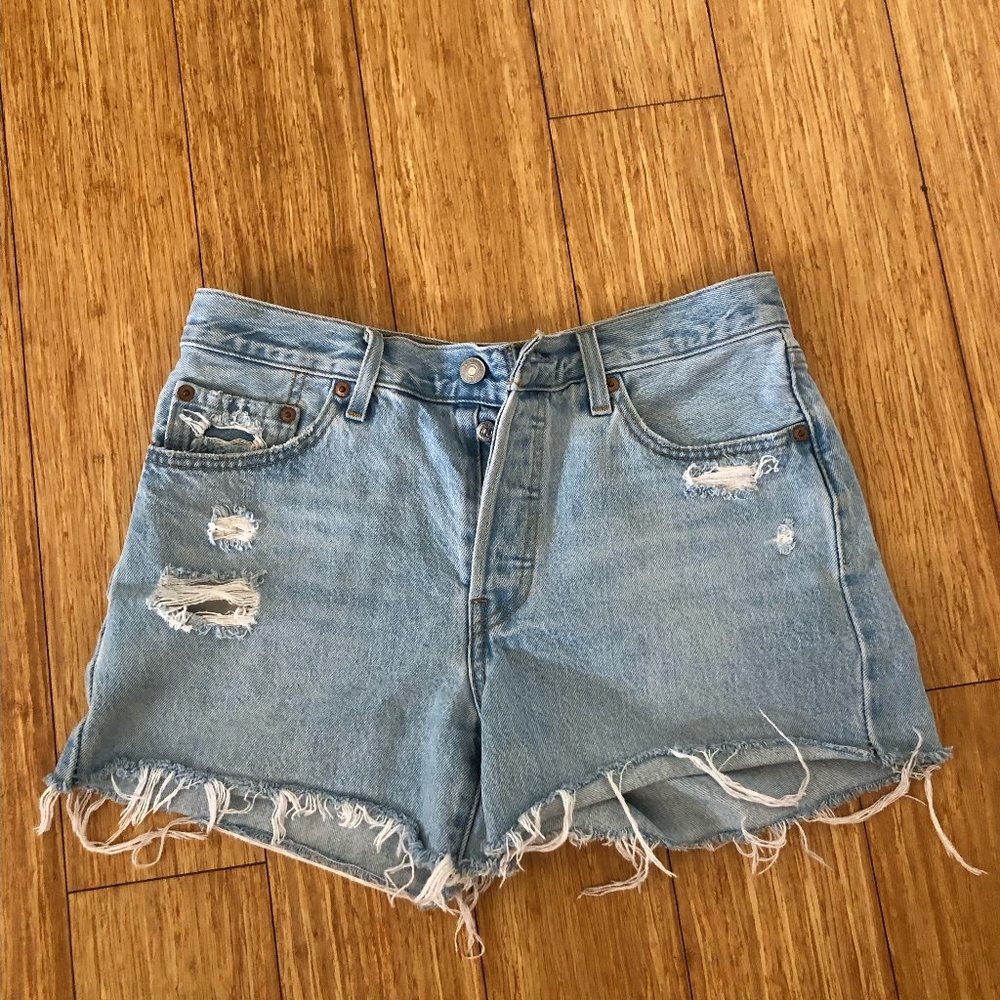 Cut off Levi's - Picture 1 of 2